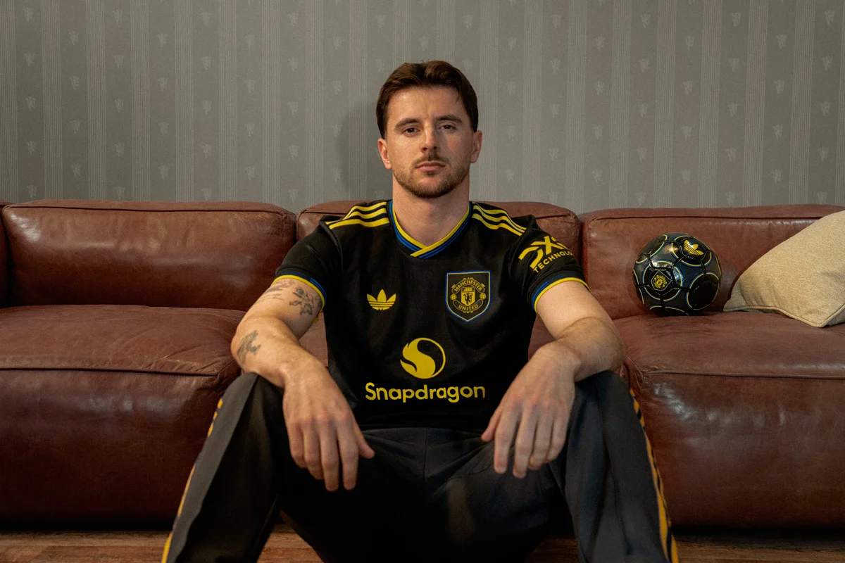 Manchester United 2025/26 Third Jersey